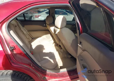 2006 Ford Fusion S z USA, uszkodzony, nr VIN 3FAFP06Z46R177273